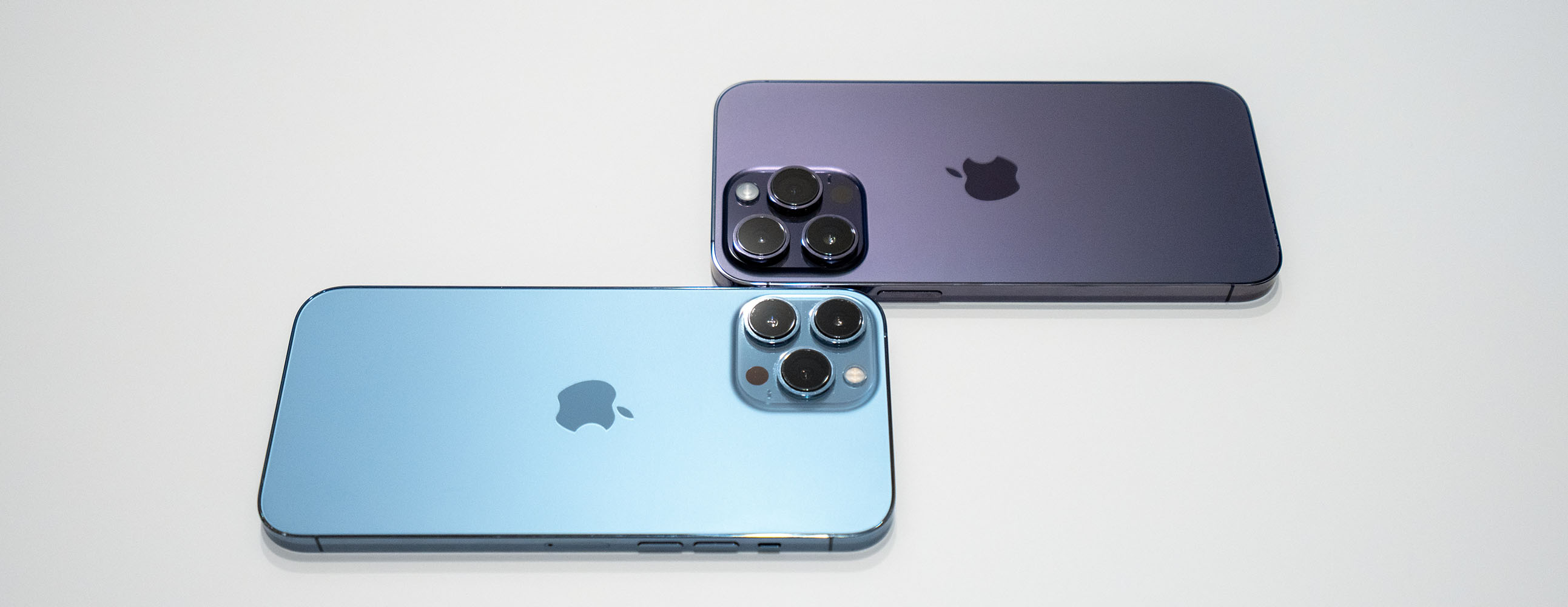 the iPhone 15 pro max: apple's periscope-powered premium play